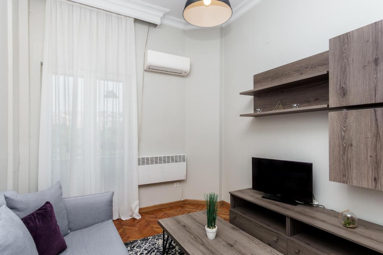 C.4 Red Rose #Colony_Central_Apartment Солун Екстериор снимка